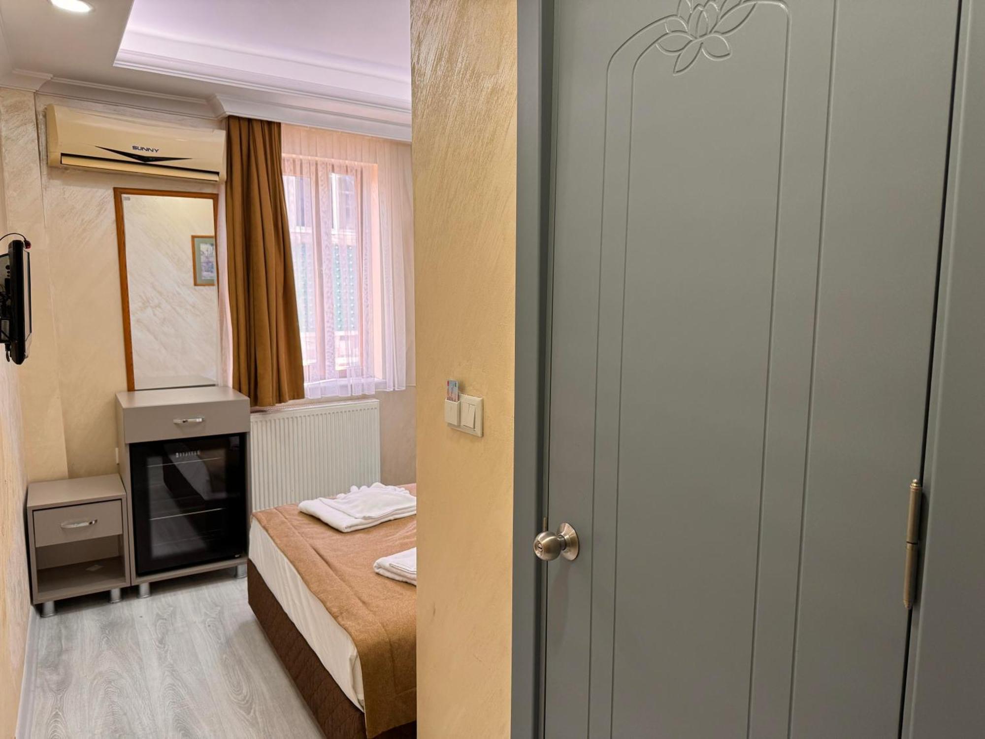 Grand Kybele Hotel Istanbul Rom bilde